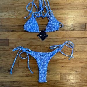 Zaful Ditsy Print Smocked String Bikini
